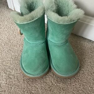 UGG Kids Boots in Mint Green